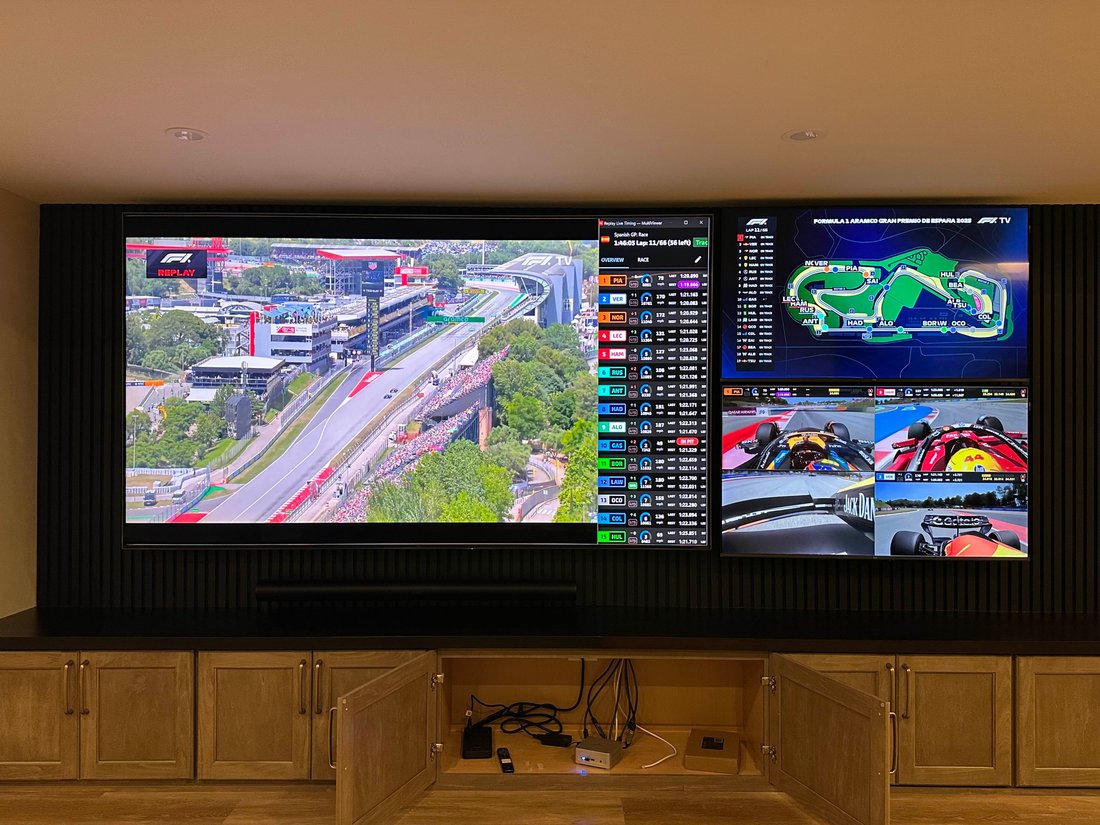 Cobrakai's viewing setup
